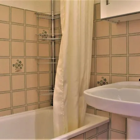 Calme Pied De Pistes, 4 Couchages, 1850 - Fr-1-330-481 Apartment Risoul